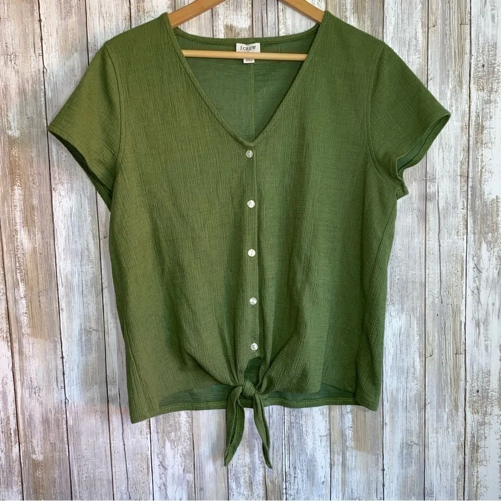 J.Crew Green Tie Front Button Front Top V Neck Casual Size L